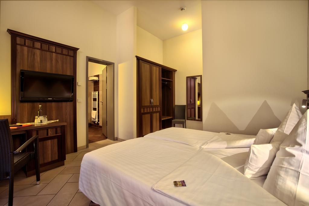 Waldhotel Graal-Muritz Bagian luar foto