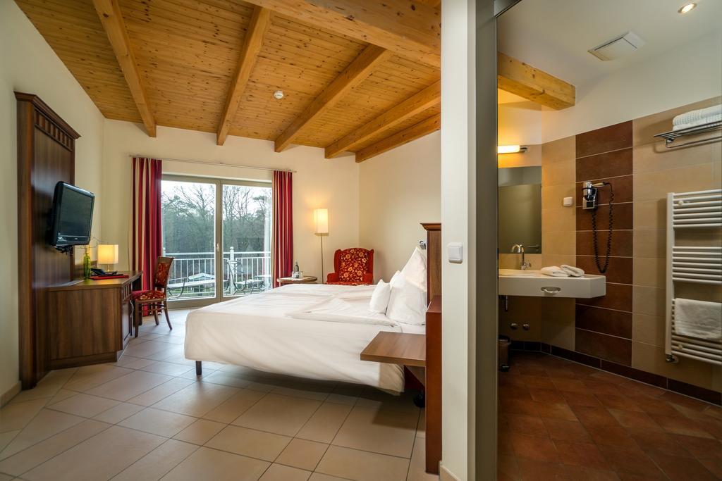 Waldhotel Graal-Muritz Bagian luar foto